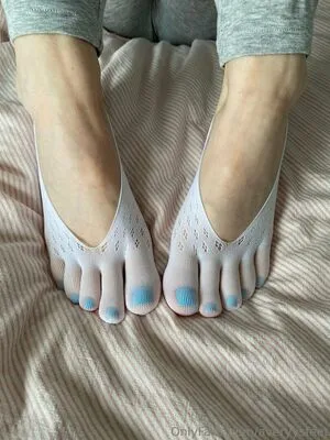 Averyysfeet OnlyFans Leaked Free Thumbnail Picture - #5LfHyQ85Xf