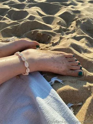 Averyysfeet OnlyFans Leaked Free Thumbnail Picture - #ZmfJjIM5M1