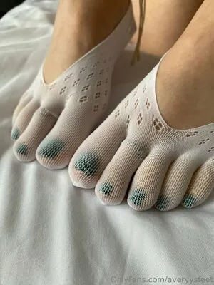 Averyysfeet OnlyFans Leaked Free Thumbnail Picture - #gYfW9J7j8g