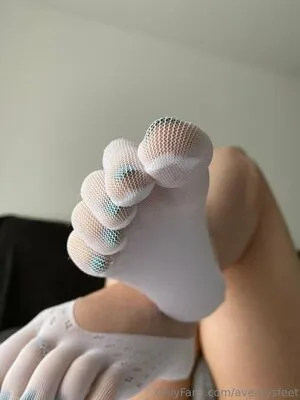 Averyysfeet OnlyFans Leaked Free Thumbnail Picture - #niDc9X4nxq