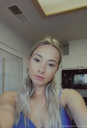 Avesfree OnlyFans Leaked Free Thumbnail Picture - #8yndBkrWP3