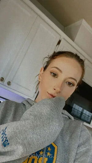 Avesfree OnlyFans Leaked Free Thumbnail Picture - #j9x3uqZE0T