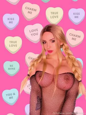 Avianaviolet OnlyFans Leaked Free Thumbnail Picture - #LRBR7e28JI
