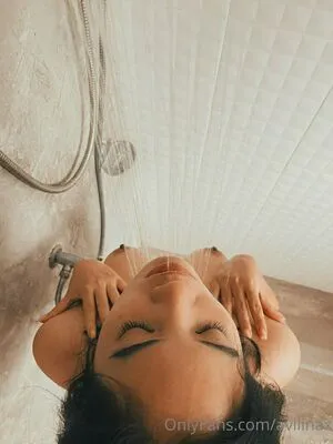 Avilinax OnlyFans Leaked Free Thumbnail Picture - #v4eDPiticZ
