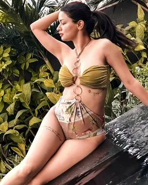 Avneet Kaur OnlyFans Leaked Free Thumbnail Picture - #5PRssAFVSy