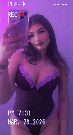 Avneet Kaur OnlyFans Leaked Free Thumbnail Picture - #8DcH6Mg0zw