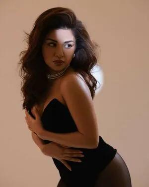 Avneet Kaur OnlyFans Leaked Free Thumbnail Picture - #8YUEkYMdhJ