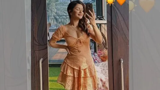 Avneet Kaur OnlyFans Leaked Free Thumbnail Picture - #AwJev1HlQw