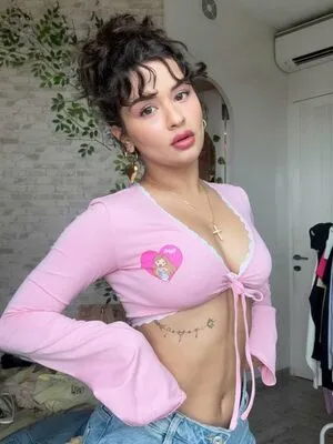 Avneet Kaur OnlyFans Leaked Free Thumbnail Picture - #Elac6bDedg