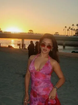 Avneet Kaur OnlyFans Leaked Free Thumbnail Picture - #Evyzf3WAPy