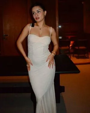 Avneet Kaur OnlyFans Leaked Free Thumbnail Picture - #GWZYIzZRJj