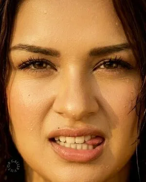 Avneet Kaur OnlyFans Leaked Free Thumbnail Picture - #VSyCj4DiW5