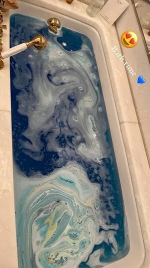 Avneet Kaur OnlyFans Leaked Free Thumbnail Picture - #pAzxcns8gD