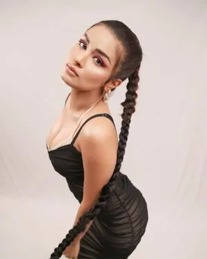 Avneet Kaur OnlyFans Leaked Free Thumbnail Picture - #uOxLlsDruz