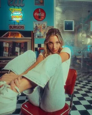 Avori OnlyFans Leaked Free Thumbnail Picture - #PoIjGloBr5