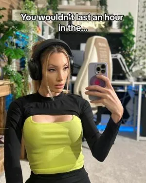 Avori OnlyFans Leaked Free Thumbnail Picture - #lC9JPo8DnW