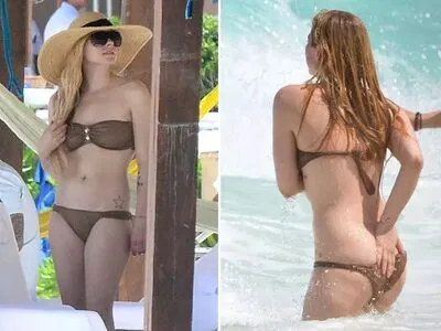 Avril Lavigne OnlyFans Leaked Free Thumbnail Picture - #994765L2cT