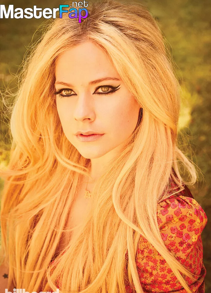 Avril Lavigne Nude Onlyfans Leak Picture Ntn Z Cuss Masterfap Net