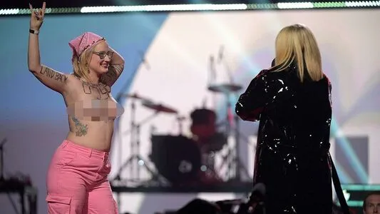 Avril Lavigne OnlyFans Leaked Free Thumbnail Picture - #PPg7yVM1mZ