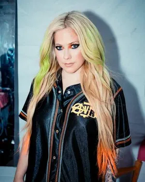 Avril Lavigne OnlyFans Leaked Free Thumbnail Picture - #UY4oQzkfQH
