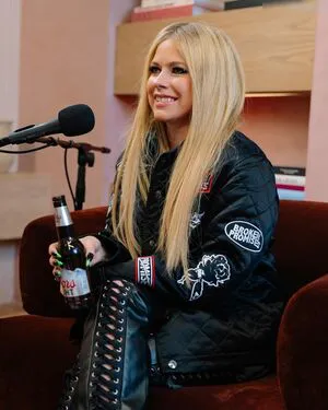 Avril Lavigne OnlyFans Leaked Free Thumbnail Picture - #zbXrjrImMp