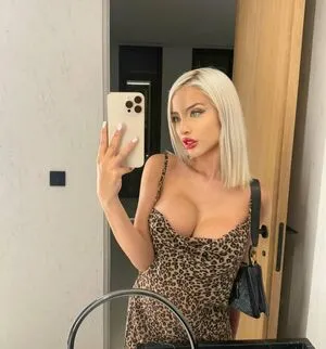 Avril Neels OnlyFans Leaked Free Thumbnail Picture - #7vVT9TwClp