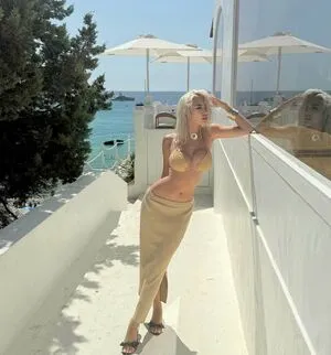 Avril Neels OnlyFans Leaked Free Thumbnail Picture - #VyNwQmLiMj