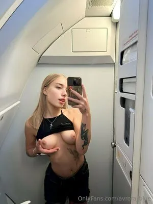 Avrora Blue OnlyFans Leaked Free Thumbnail Picture - #iuxTK0FMJb