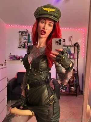 Avrora Sg OnlyFans Leaked Free Thumbnail Picture - #uCiSgBtrG1