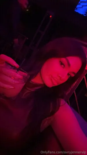 Avryjennervip OnlyFans Leaked Free Thumbnail Picture - #Jzt58zqf8y