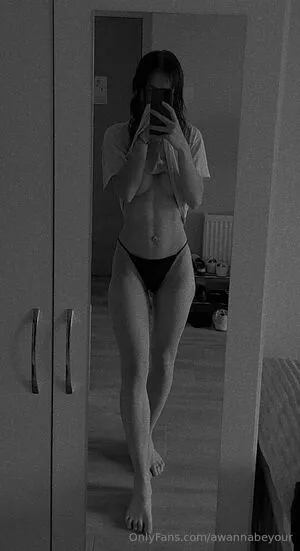 Awannabeyour OnlyFans Leaked Free Thumbnail Picture - #QmAmmdOrki