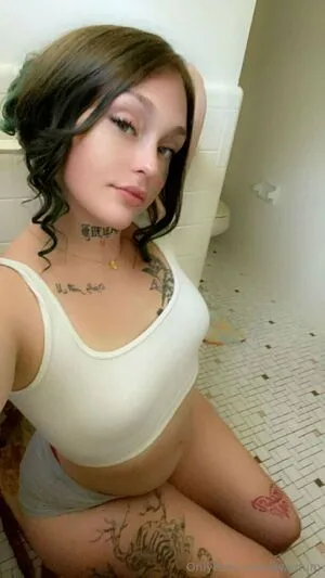 Awedum OnlyFans Leaked Free Thumbnail Picture - #YNy3hIHar0