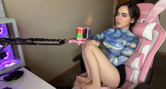 Awkspew Roo2 OnlyFans Leaked Free Thumbnail Picture - #3DsJhBAfex