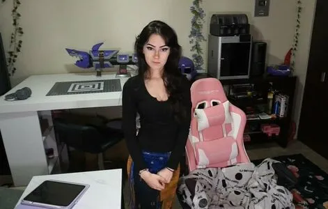 Awkspew Roo2 OnlyFans Leaked Free Thumbnail Picture - #IITtUBl0nE