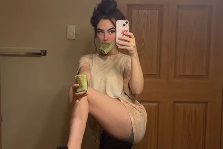 Awkspewroo OnlyFans Leaked Free Thumbnail Picture - #kOjhnHkEIf