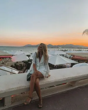 Axelle Maga OnlyFans Leaked Free Thumbnail Picture - #1HJlLGdaNi