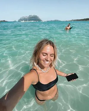 Axelle Maga OnlyFans Leaked Free Thumbnail Picture - #8kqb5Ixj7P