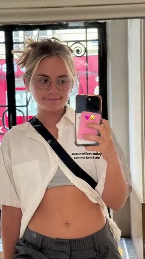 Axelle Maga OnlyFans Leaked Free Thumbnail Picture - #EI38zHr6fn