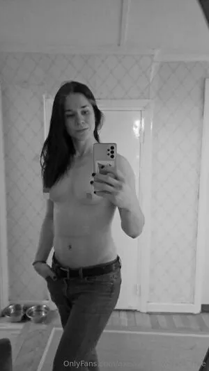 Axewieldingmilena OnlyFans Leaked Free Thumbnail Picture - #A4XgASETNa