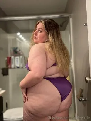 Axhleyjxde OnlyFans Leaked Free Thumbnail Picture - #8KV9ezFPTD