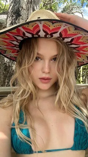 Axiiinia OnlyFans Leaked Free Thumbnail Picture - #EbZYnubwTt