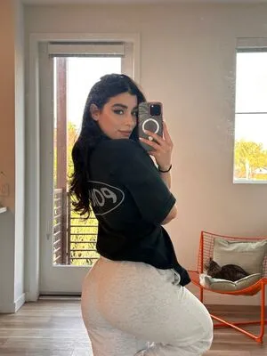 Ayaattt OnlyFans Leaked Free Thumbnail Picture - #QD2TaC3VIW