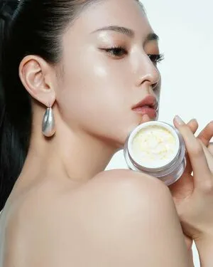 Ayaka Miyoshi OnlyFans Leaked Free Thumbnail Picture - #f19UhsnJnM