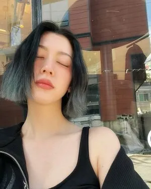 Ayaka Miyoshi OnlyFans Leaked Free Thumbnail Picture - #pepLVei12B