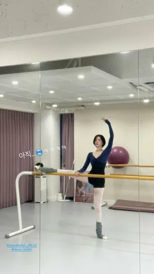 Ayaka Miyoshi OnlyFans Leaked Free Thumbnail Picture - #wJBFGIAqx4