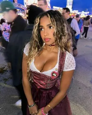 Ayannamarcelin OnlyFans Leaked Free Thumbnail Picture - #e0jEkzHzNU