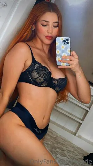 Ayarie Velez OnlyFans Leaked Free Thumbnail Picture - #bEqeaYPDVo