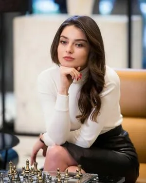 Ayca Aysin Turan OnlyFans Leaked Free Thumbnail Picture - #1mHGdyFdxz