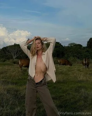 Aylav OnlyFans Leaked Free Thumbnail Picture - #MCTdXMSW1o