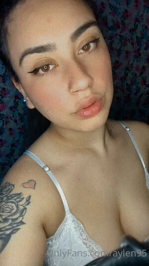 Aylen95 OnlyFans Leaked Free Thumbnail Picture - #zQxlRlcTiw